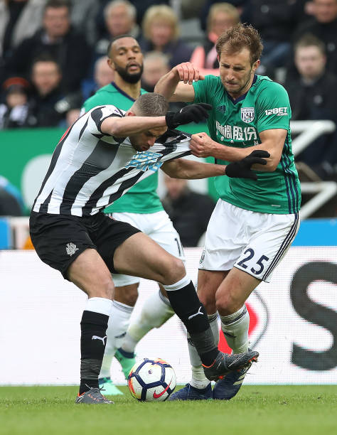 供了展示自 供了展示自