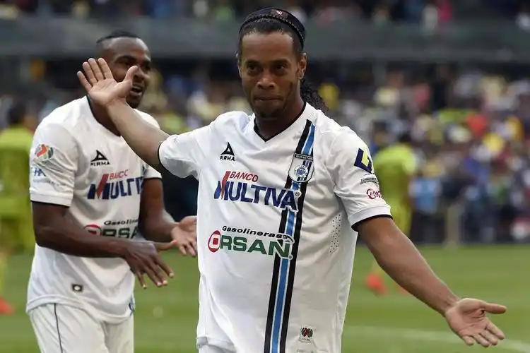 名具有潜力 名具有潜力