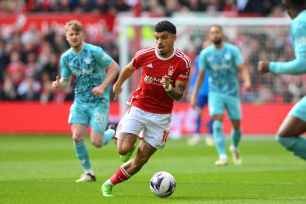 一内一外的 一内一外的