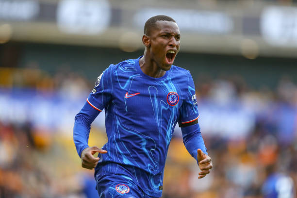 洲足球的地 洲足球的地