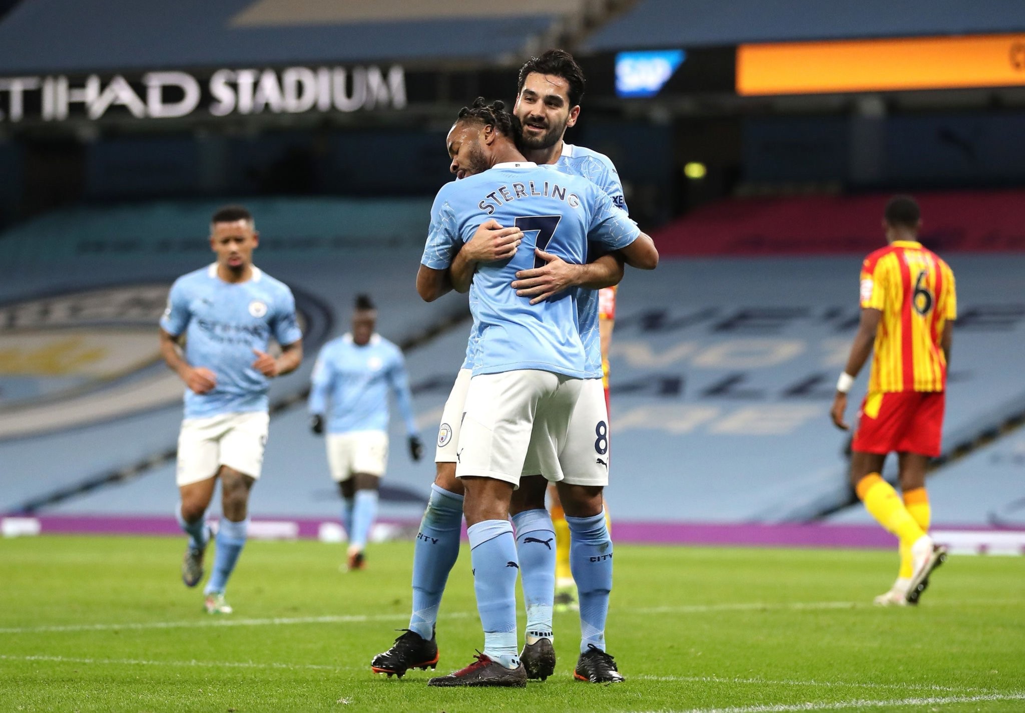 蕴育足球梦 蕴育足球梦